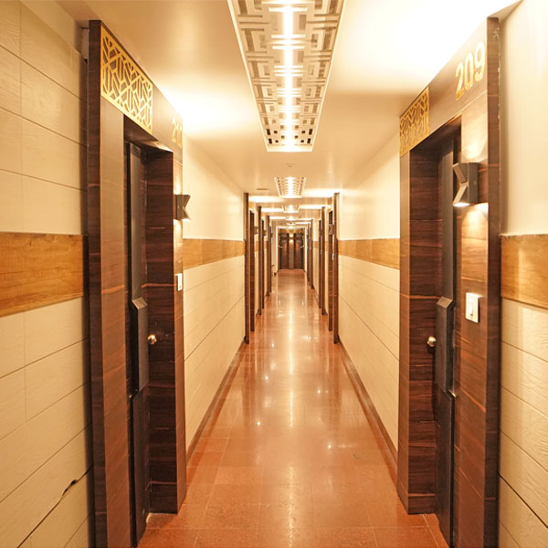 lobby_img_1